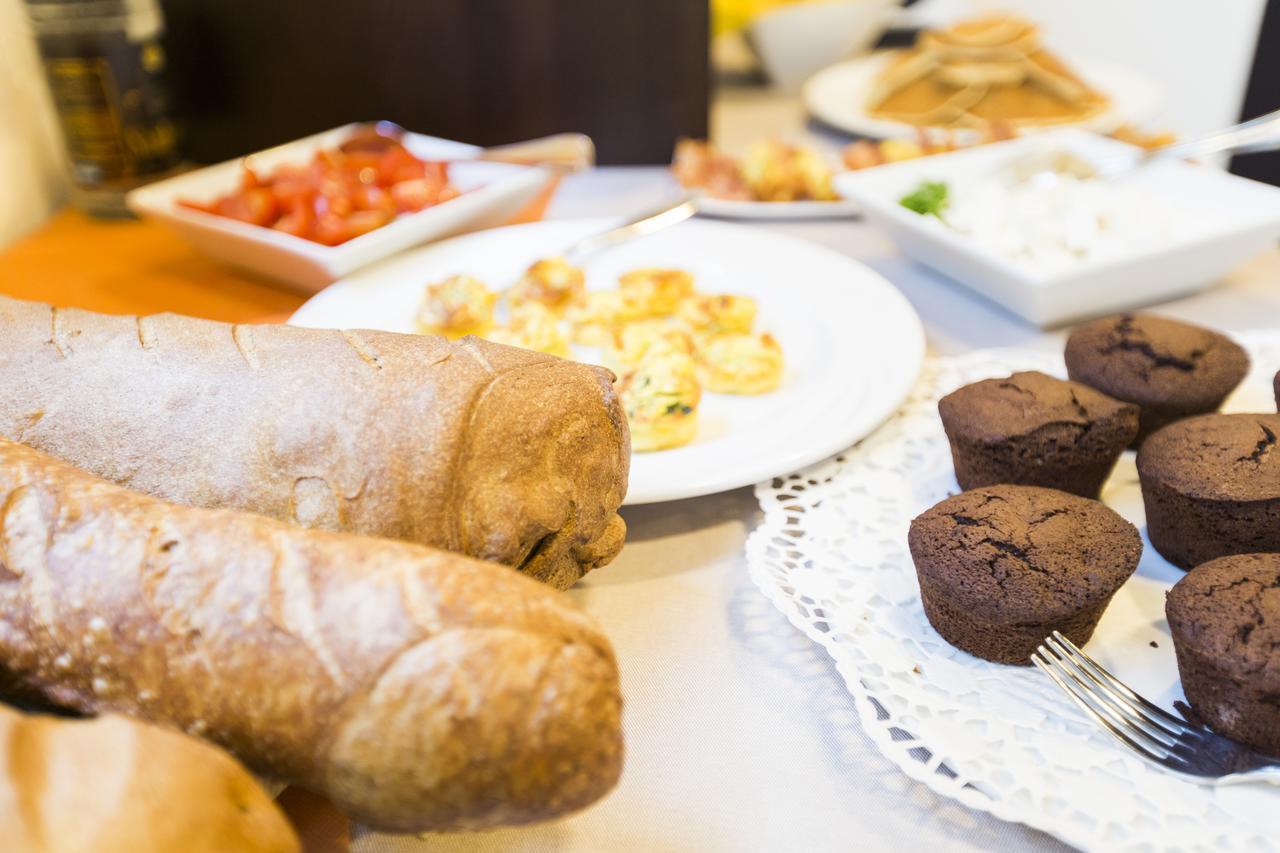Hotel Lago Di Como Colico Ngoại thất bức ảnh